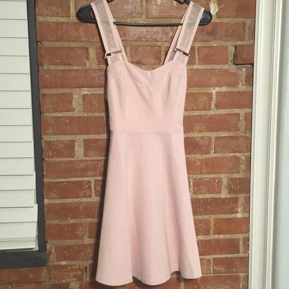 Topshop Dresses & Skirts - NWT Topshop Dress